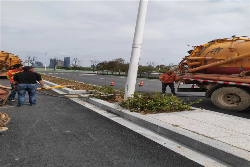 玛多雨水管道清淤-污水管道清洗